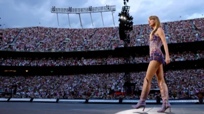 Taylor Swift Football Puns